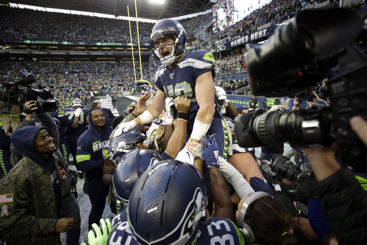 Seahawks outlast Tampa Bay 40-34 in OT