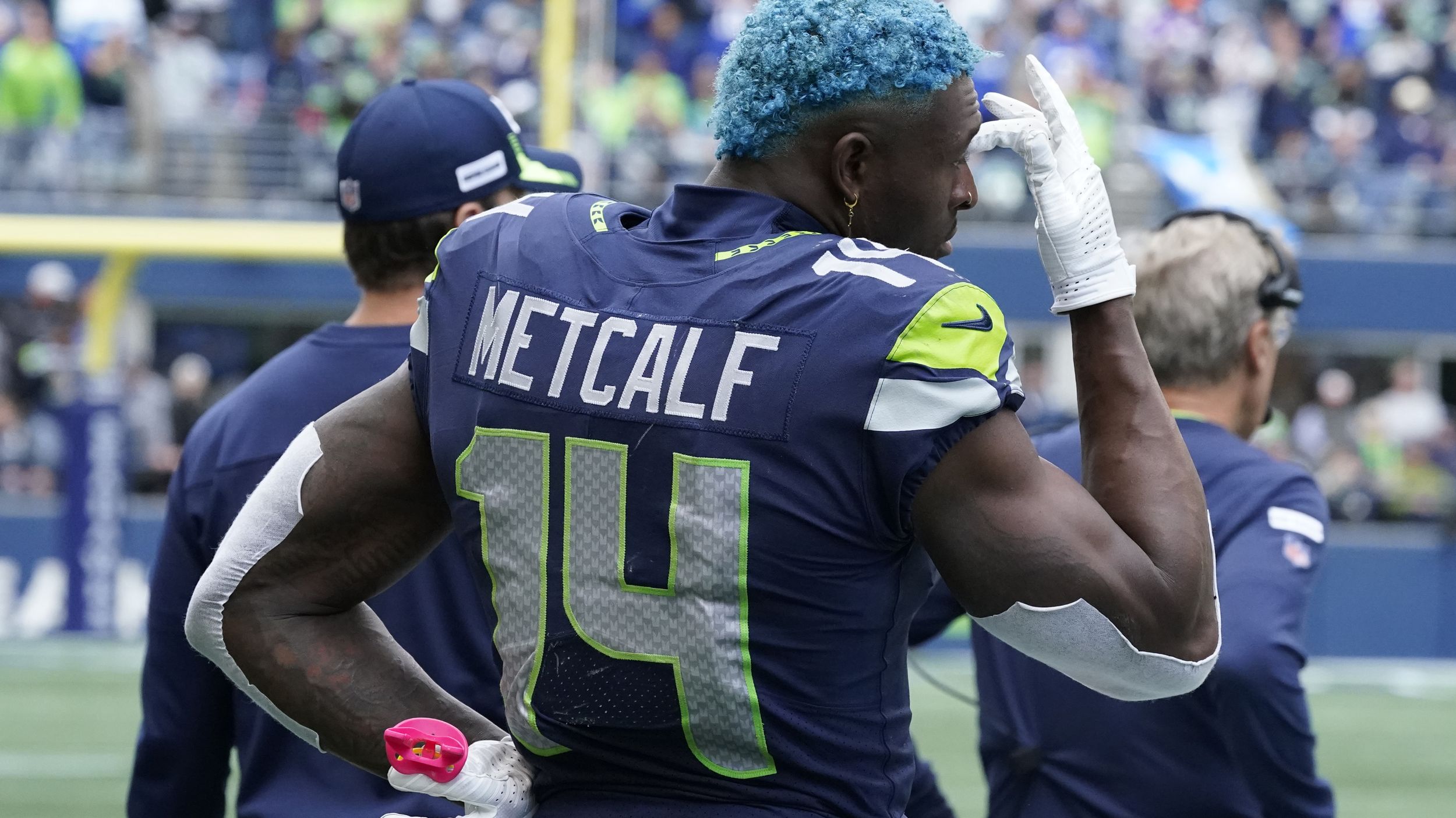 Is DK Metcalf's contract Seahawks' biggest question over QB battle? -  Seattle Sports