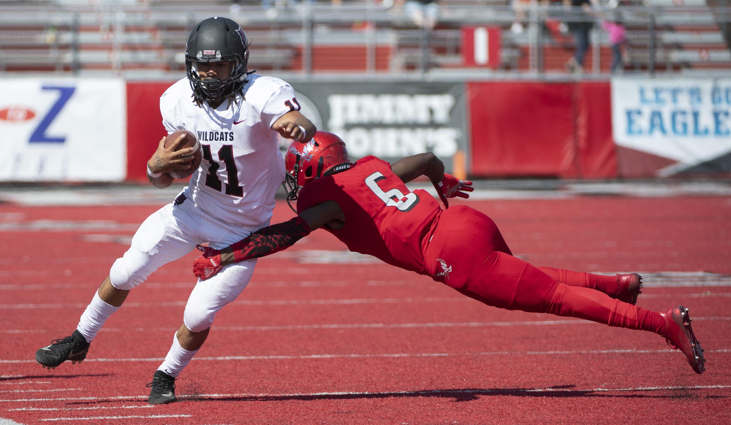 Competition fuels Eastern Washington football brothers Nsimba Webster,  Nzuzi Webster