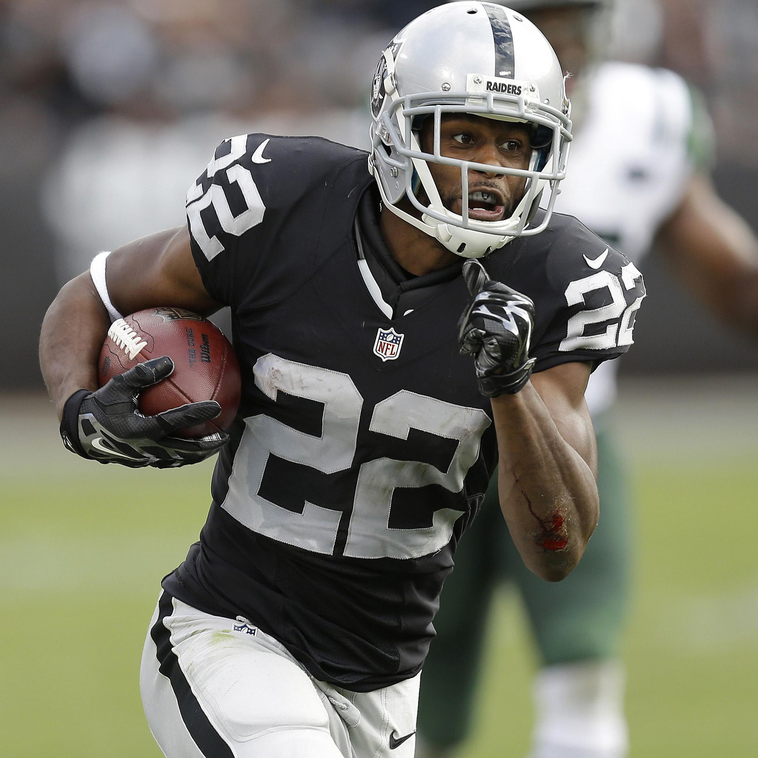 Taiwan Jones Breaks Multiple Tackles & Scores a TD!, Jets vs. Raiders