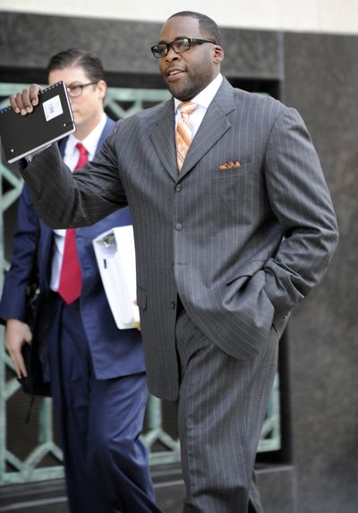 Former Detroit mayor  Kwame Kilpatrick makes his way to U.S. Federal Court Thursday Sept. 27, 2012, in Detroit. Kilpatrick is on trial for alleged corruption, mostly committed at City Hall from 2002 through 2008, but federal prosecutors turned the clock back further to show questionable deals from when he was a Democratic leader in the Michigan House. (David Coates / The Detroit News)
