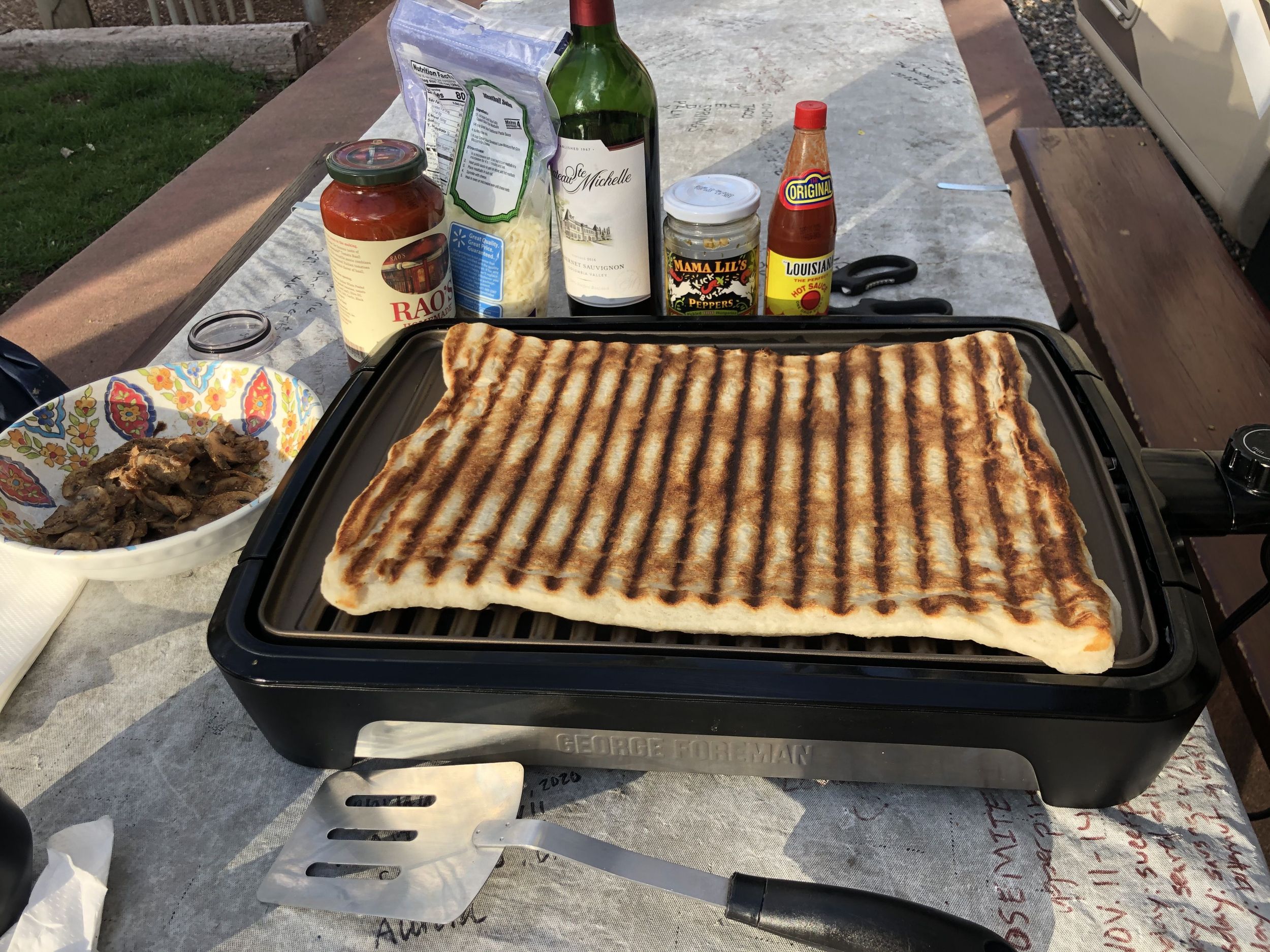 RV cooking: Pizza on the George Foreman Grill