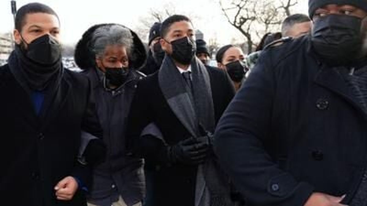 Associated Press reporter Don Babwin has been in the courtroom throughout the Jussie Smollett trial where lawyers for the former "Empire" actor rested their case today. Smollett is charged with lying to police about the January 2019 attack.  