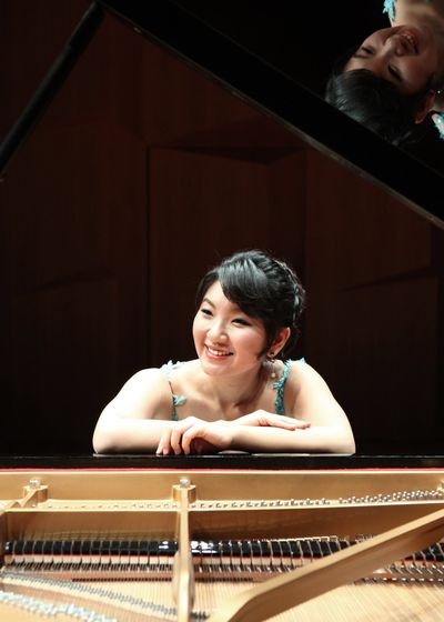 Pianist and Washington State University piano instructor Yoon-Wha Roh will join the Spokane String Quartet on Sunday at the Martin Woldson Theater at the Fox.  (Courtesy)