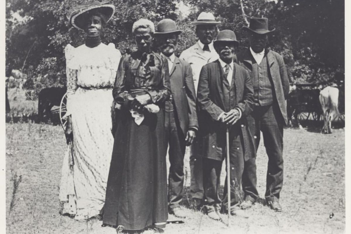 Emancipation Day celebration on June 19, 1900, held in “East Woods” on East 24th Street in Austin, Texas.  (Austin History Center)