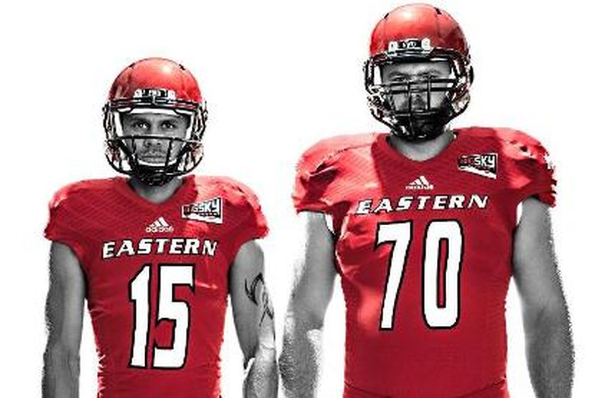 Washington State Cougars unveil new football uniforms