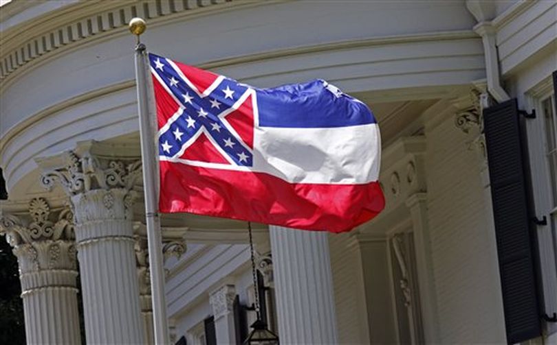 Official state flag flies in front of the Mississippi governor's mansion (AP)