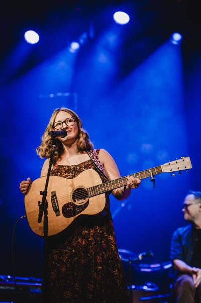 Skye Peterson plays a “Behold the Lamb of God” show at the Ryman Auditorium in Nashville, Tenn.   (Courtesy of Bob Boyd)