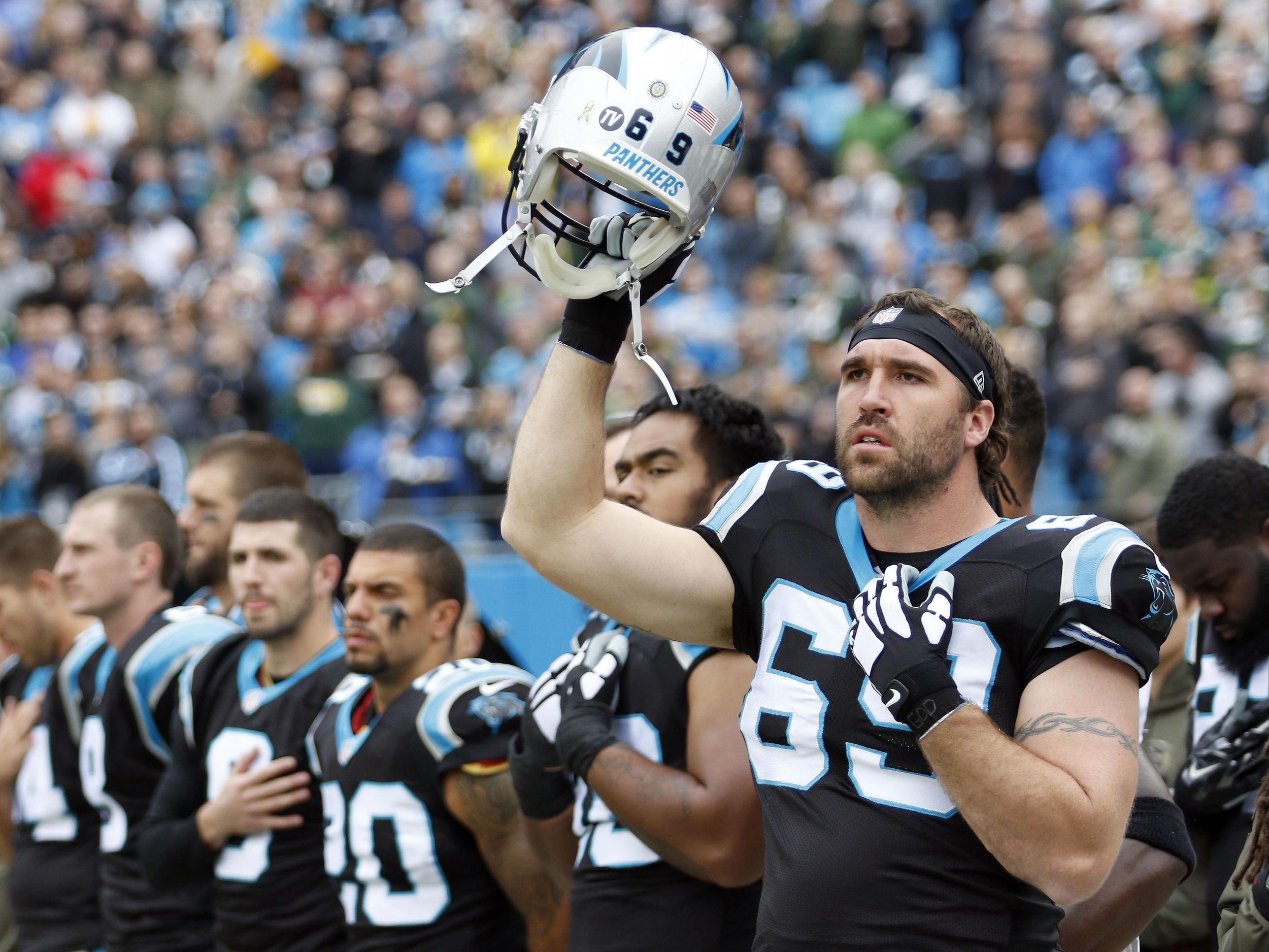 Former Minnesota Vikings defensive end Jared Allen rides a horse