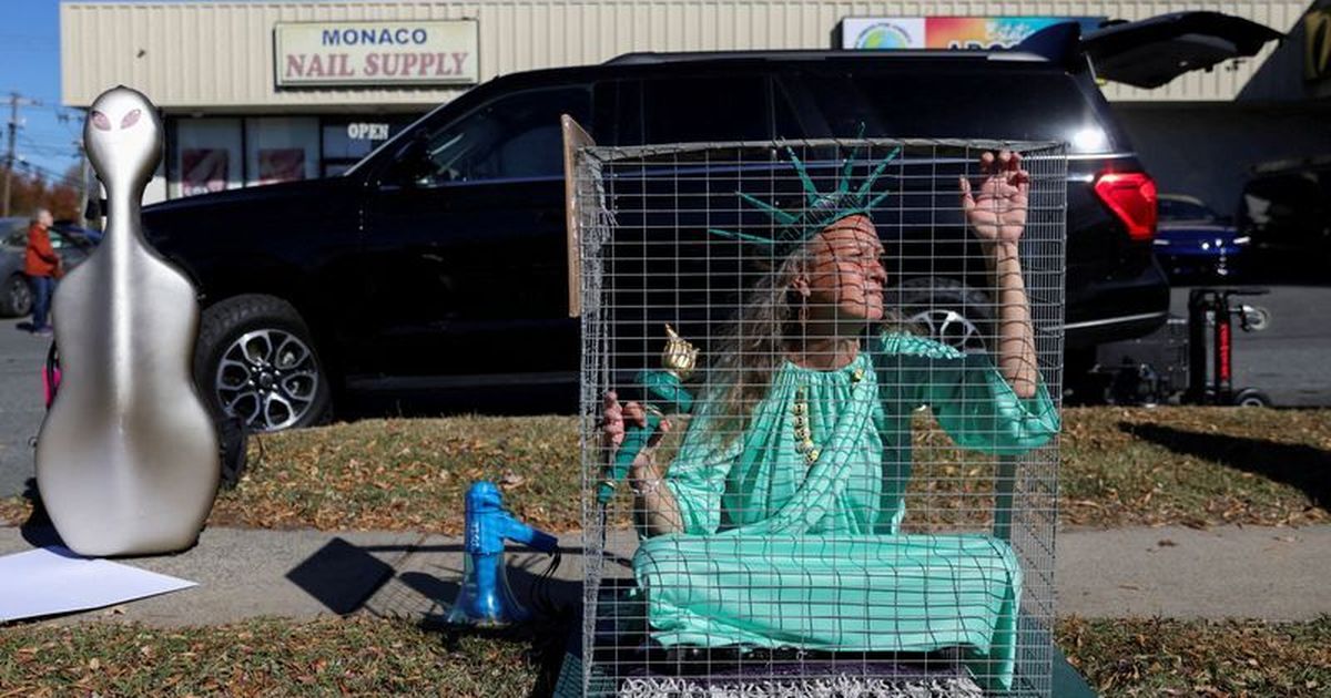 U.S. Border Patrol arrests over 130 in first 48 hours of Charlotte immigration operation 