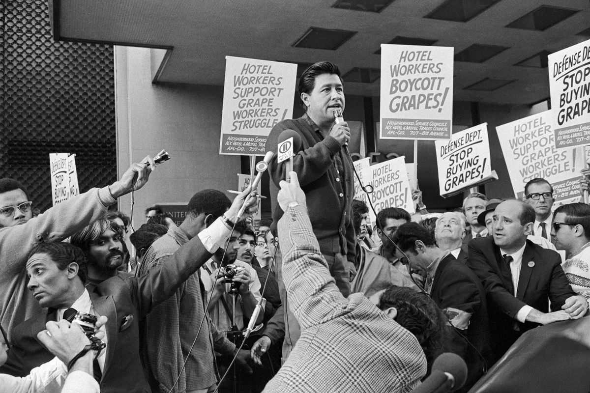 Cesar Chavez, center, joins with United Farm Workers while demonstrating in New York, Oct. 10, 1969. An investigation by The New York Times found extensive evidence that the United Farm Workers co-founder groomed and sexually abused girls who worked in the movement.   (John Sotomayor/The New York Times)
