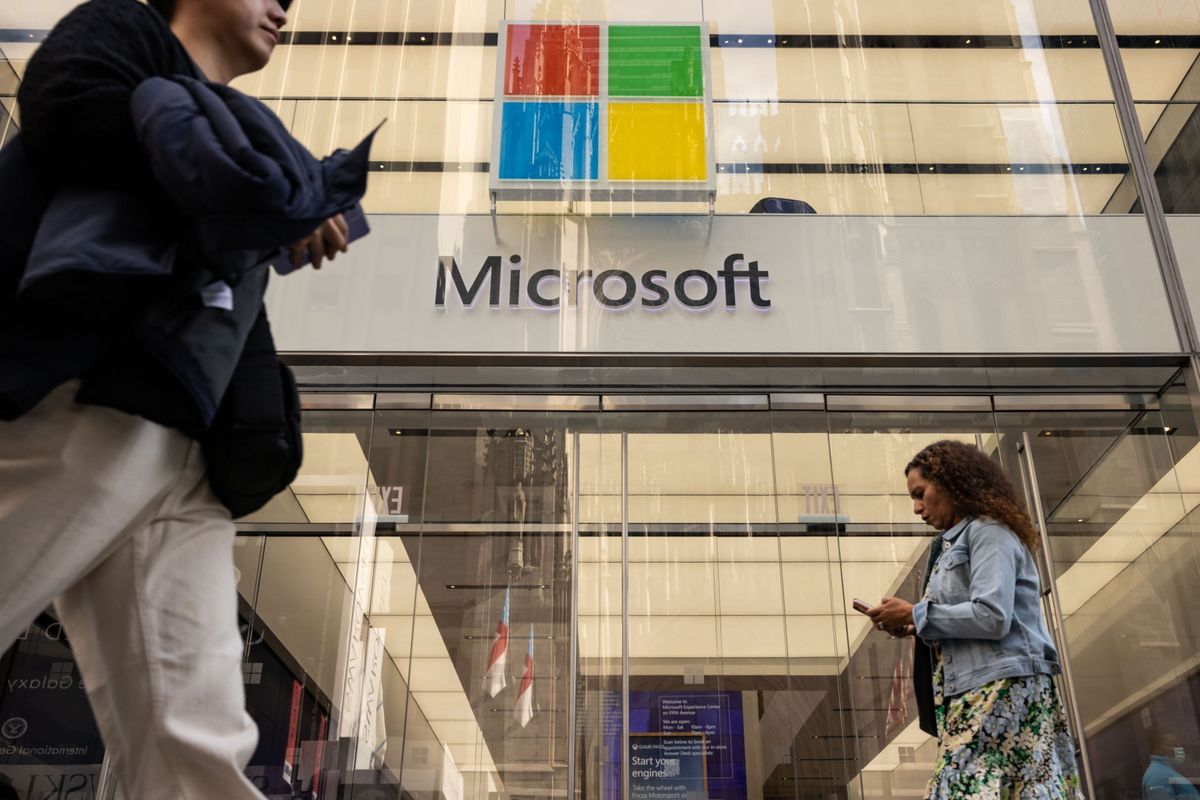 A Microsoft store is shown in New York in October. Microsoft recently reported its fifth consecutive quarter of record revenue.  (Yuki Iwamura/Bloomberg)