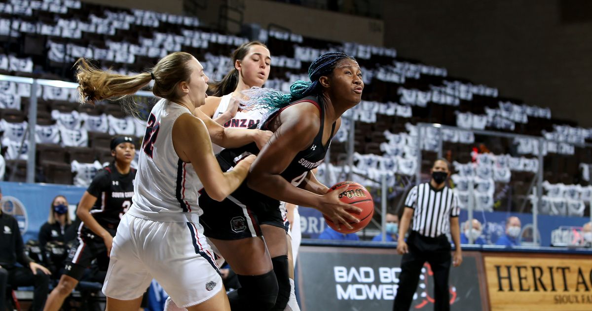 Gonzaga Women Hang Tough With Top Ranked South Carolina Before Falling 79 72 The Spokesman Review 5857