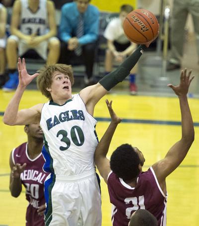 Lakeside defeats Medical Lake in battle for first place in NEA