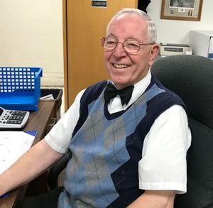 Ron McIntire, the former Hayden mayor and owner of a chain of grocery stores that started in Hayden and now stretches into Washington and Montana. (Becky McIntire Boifeuillet Facebook photo)