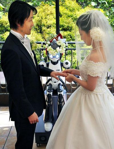 May 17, 2010
Itsuo Inouye/AP

