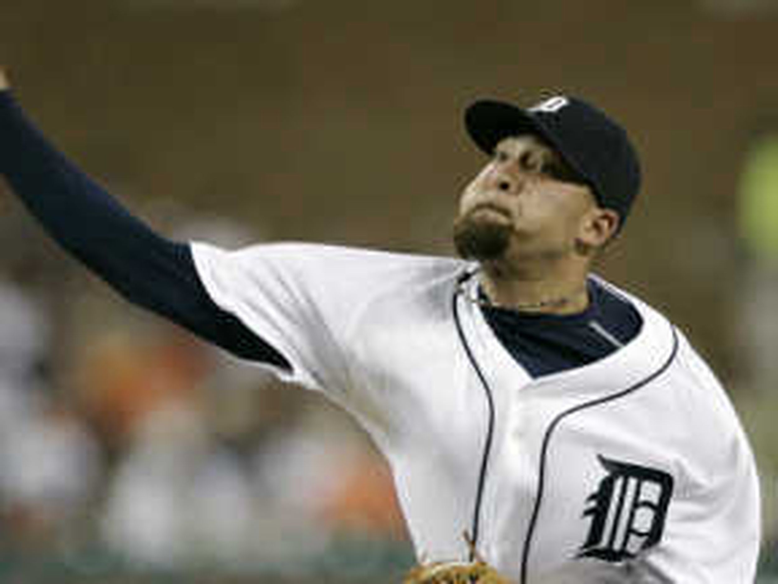 Tigers Pitcher Had Guitar Hero Injury