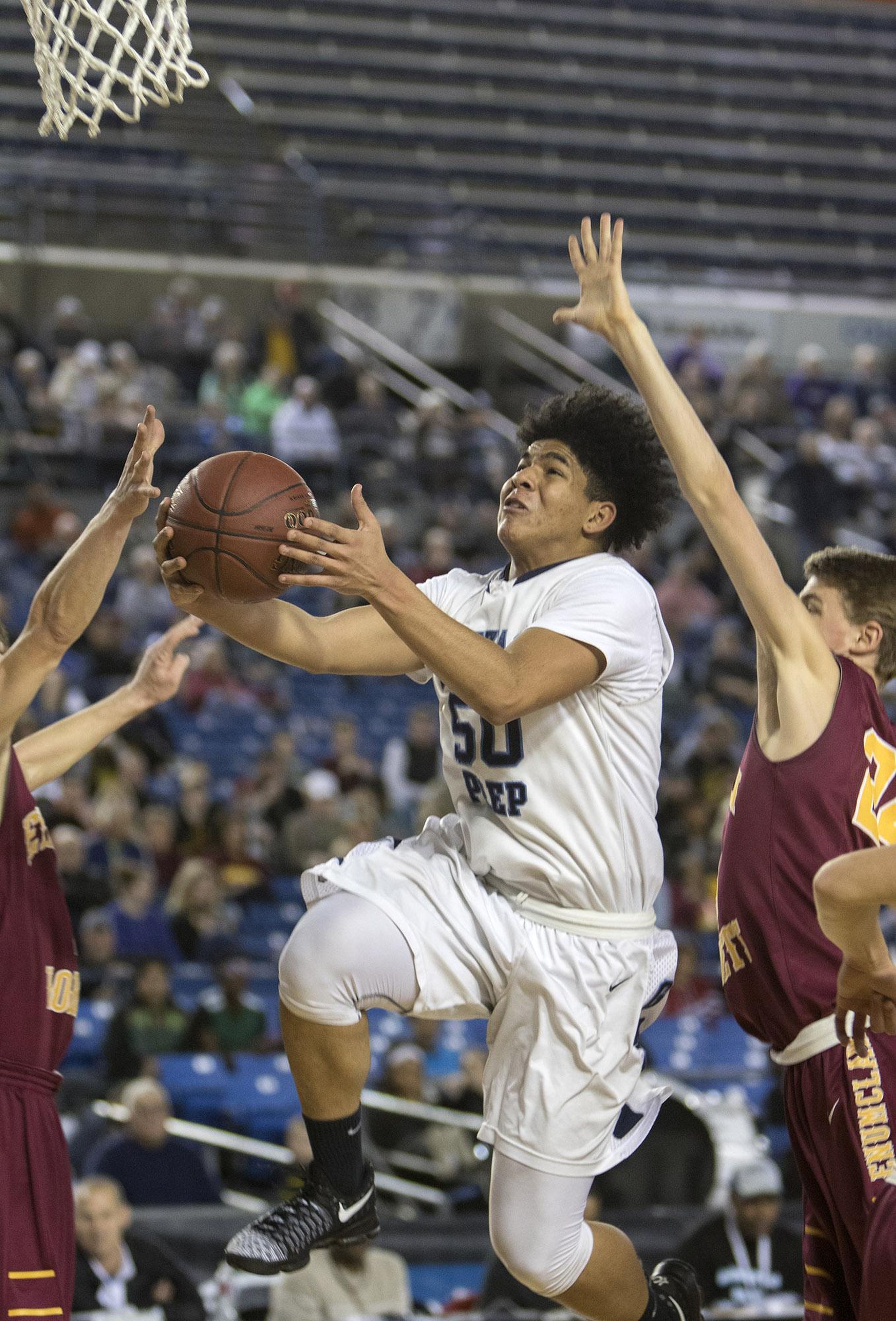 Gonzaga Prep boys advance to Tacoma, survive strange game