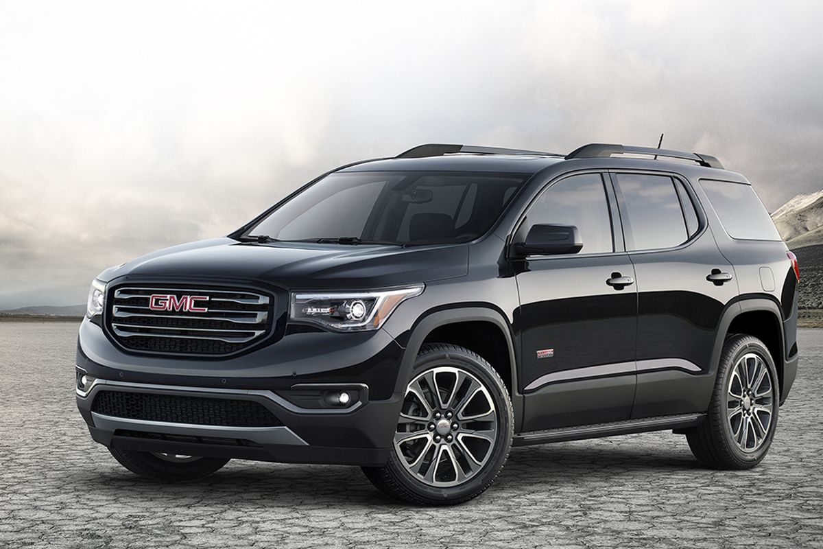 The midsize Acadia ($29,925 FWD/$35,375 AWD) has lost 7.2 inches in length, 3.5 inches in width and 6.6 inches in height. (GMC)