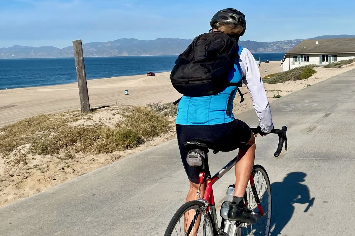 The Marvin Braude Bike Trail runs along Santa Monica Bay near El Segundo, Calif. (Leslie Kelly)