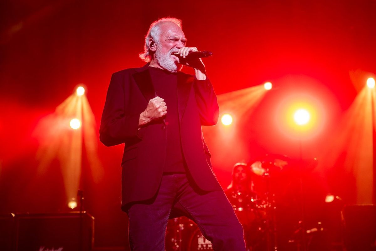 The Black Jacket Symphony lead singer David Jaynes will rock the Martin Woldson Theater at the Fox stage with AC/DC hits on Saturday. (Courtesy)