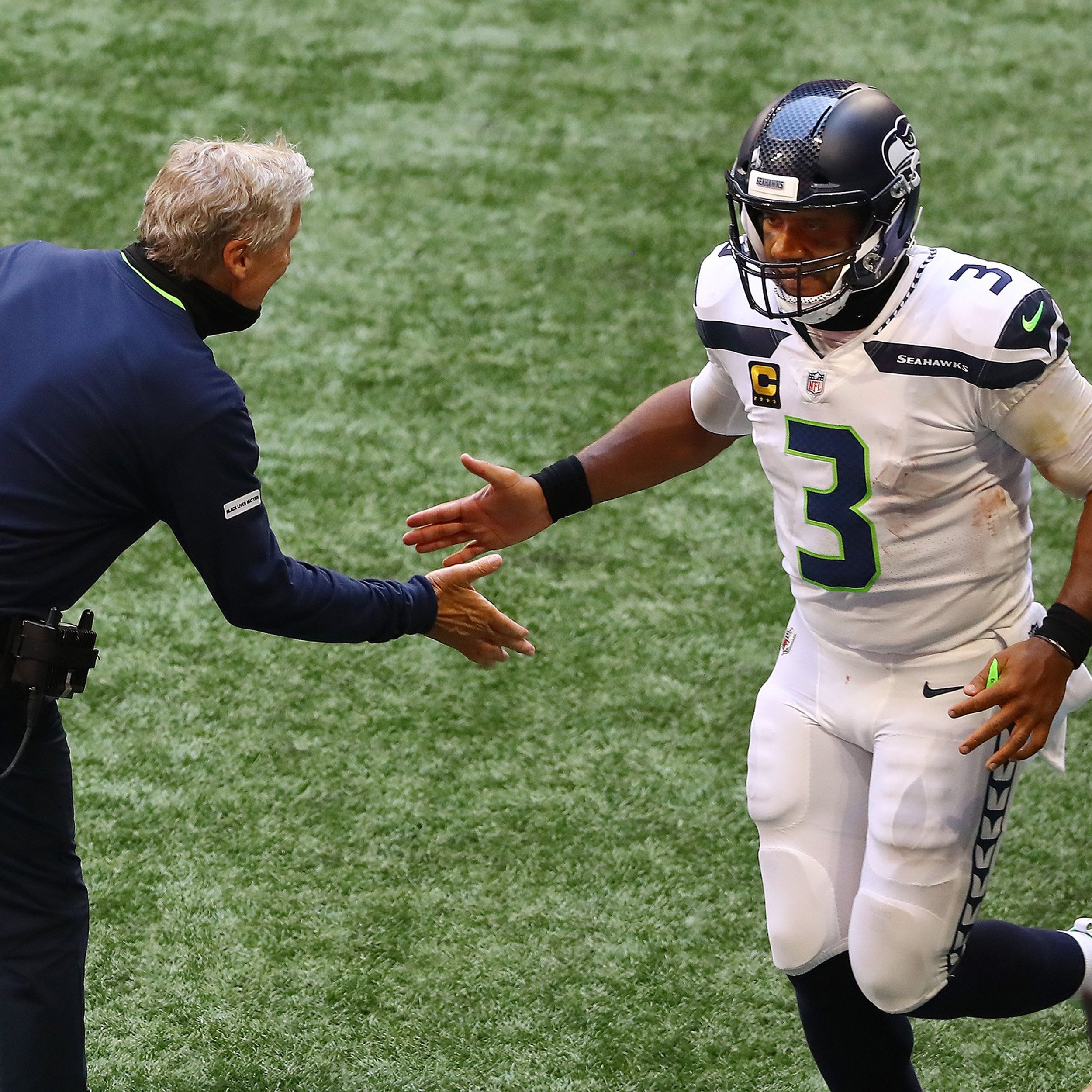 Russell Wilson denies a report that claims he wanted the Seahawks to fire Pete  Carroll