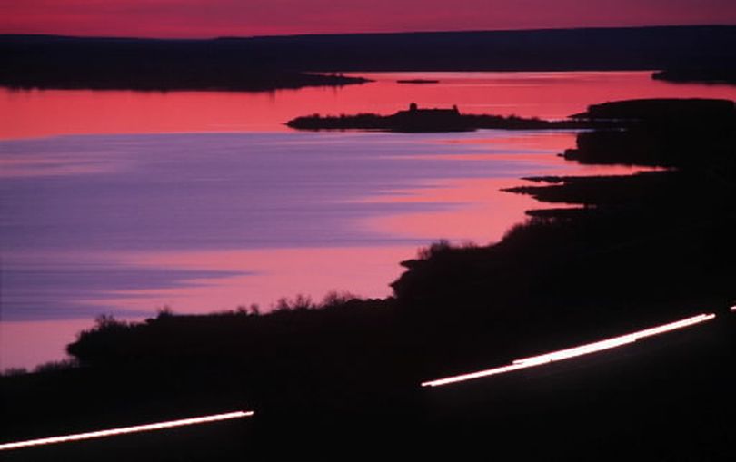 Sprague Lake along Interstate 90 on the Lincoln-Adams county line. (The Spokesman-Review)