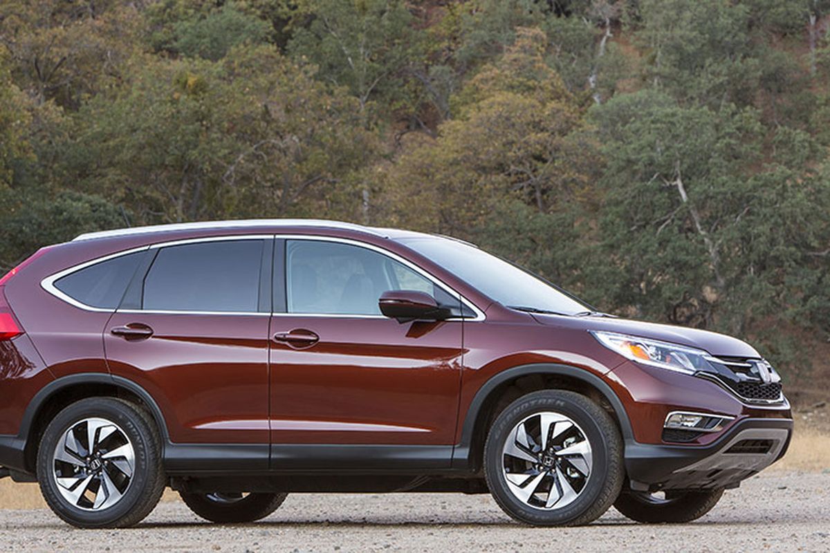 Having most recently remade its best-selling CR-V crossover in 2012, Honda ups the ante this year with a surprise powertrain transplant. This year, all CR-Vs receive the same 185-horsepower direct-injected 2.4-liter four-cylinder engine that powers the midsize Accord.  (Honca)