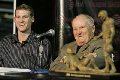 
WSU's Alex Brink, left, and ex-BYU coach LaVell Edwards at ARA ceremony. Associated Press
 (Associated Press / The Spokesman-Review)