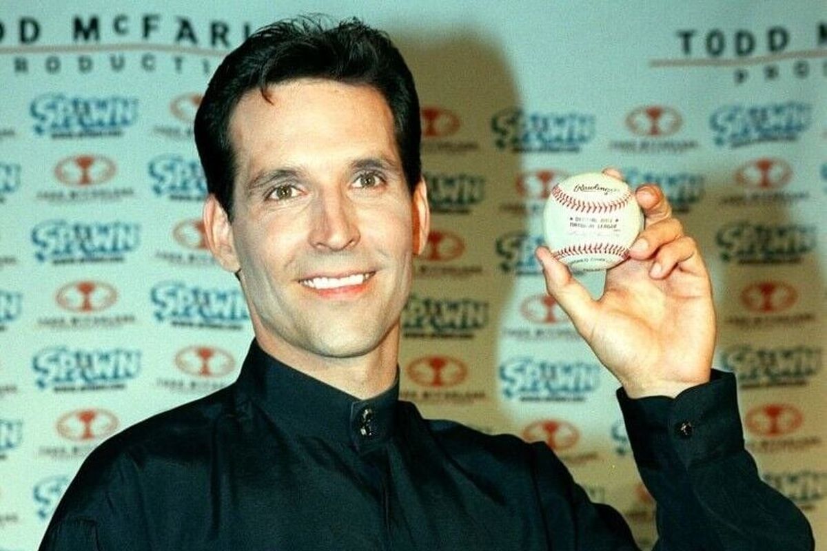 Todd McFarlane with McGwire’s 70th home run ball in 1999.  (Getty Images for ReedPop)