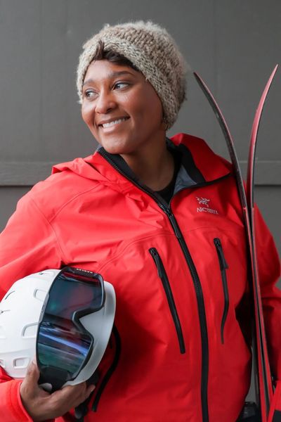 Annette Diggs of Bothell is a ski instructor and founder of EDGE Outdoors, a nonprofit that teaches snow sports to people of color and aims to diversify a sport that is often overwhelmingly white.  (Kevin Clark/Seattle Times)
