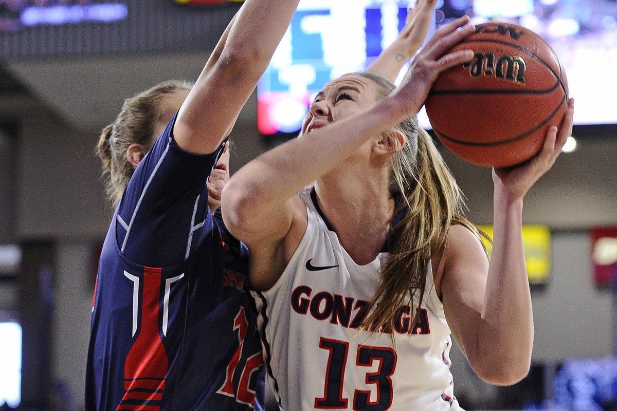 Gonzaga Bulldogs forward Jill Barta (13) shoots the basketball against Saint Mary