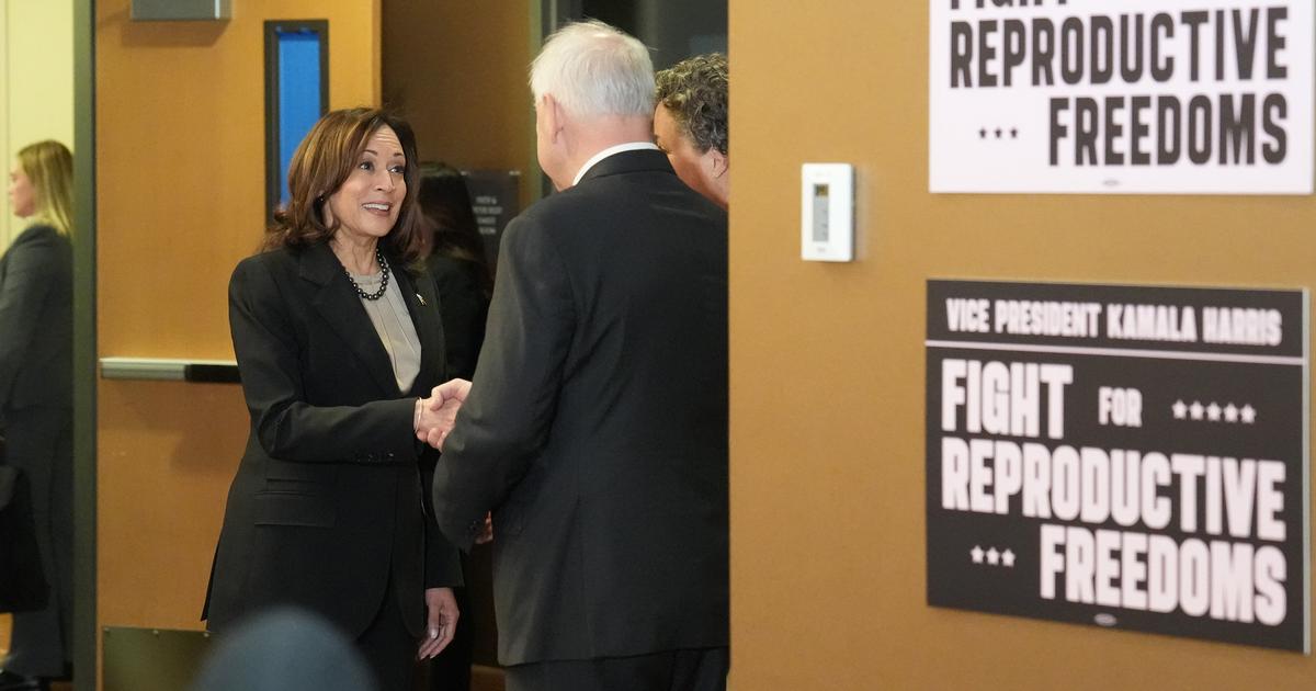 In history-making visit, Harris tours Minnesota abortion clinic