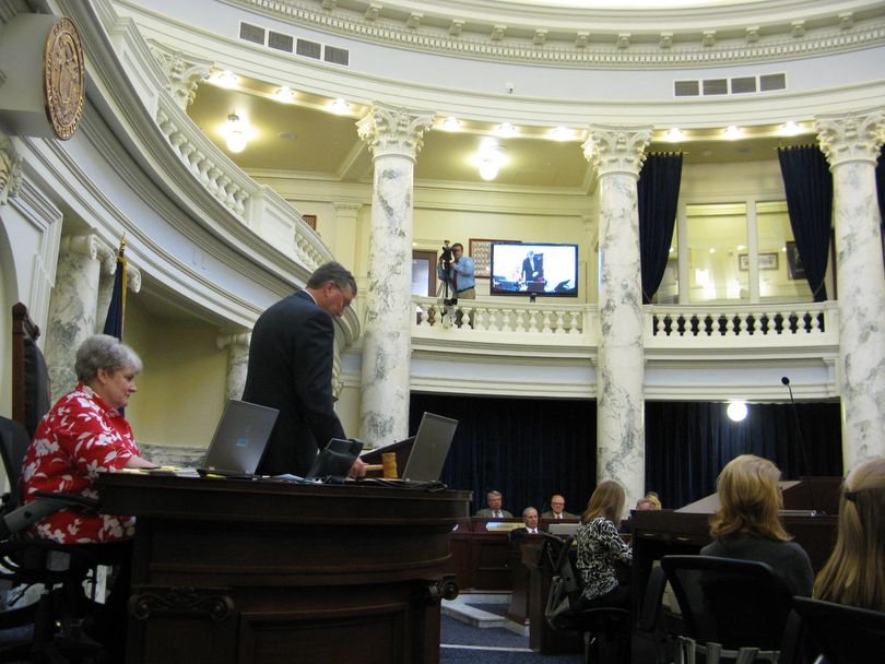 House Speaker Scott Bedke smacks the gavel to end the 2014 legislative session on Thursday evening (Betsy Russell)