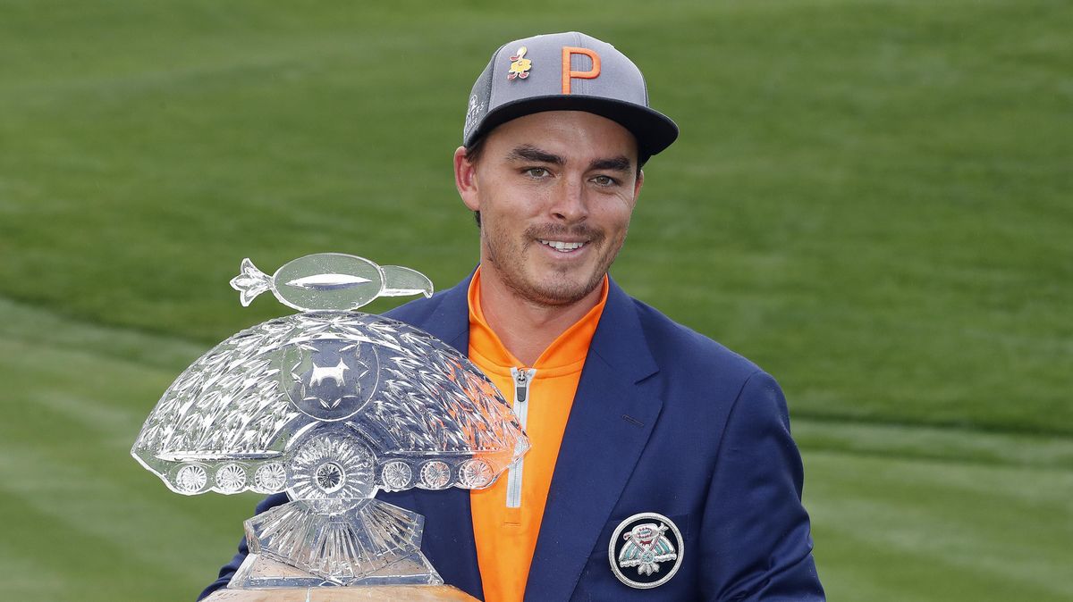 Golf roundup Rickie Fowler wins Phoenix Open; Dustin Johnson takes