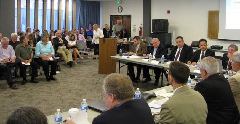 Gov. Butch Otter's health insurance exchange working group  opens its first meeting Thursday with a capacity crowd watching; the group will weigh the state's options, including a state-run exchange, a federally-run exchange, or a partnership. (Betsy Russell)