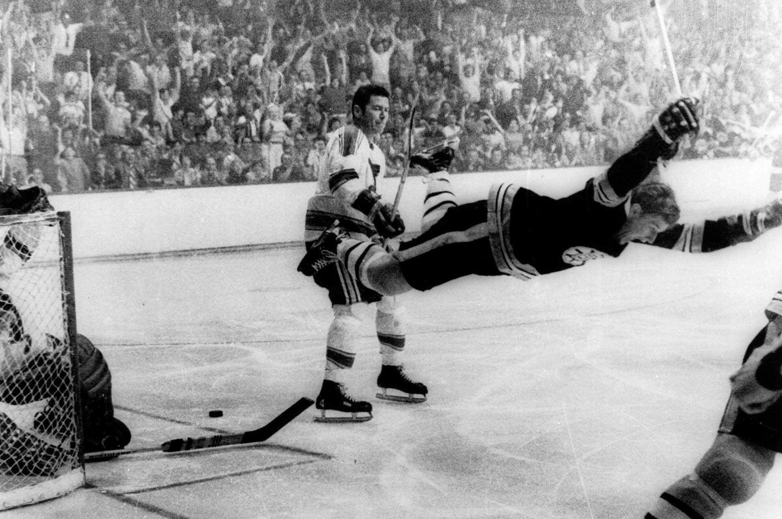 Bobby Orr’s 1970 Cupwinning goal and leap remains a top NHL moment