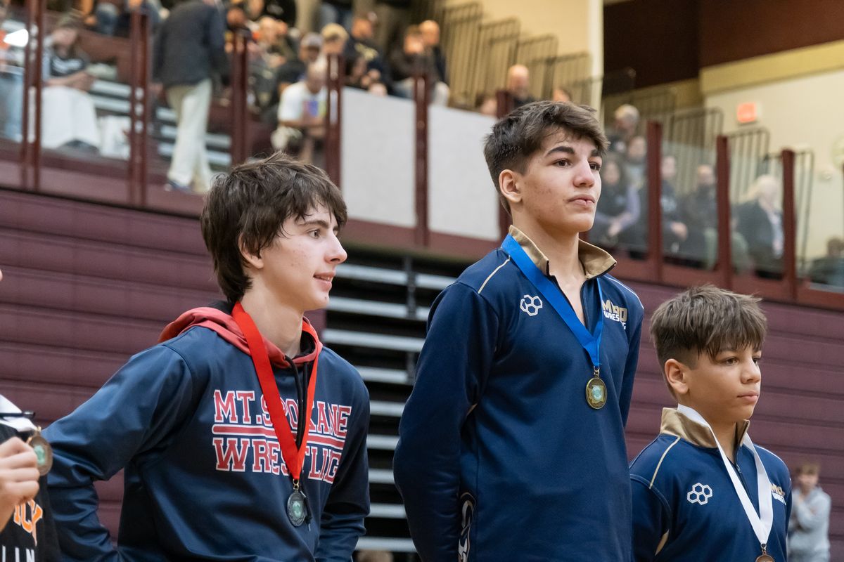 Regional wrestling: Mead nets four champions, 17 Mat Classic qualifiers in  3A showcase