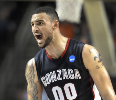 Robert Sacre tries to encourage his teammates during their game against Syracuse in Buffalo on Sunday, March 21, 2010.  The Zags lost to the Orangemen 87-65 to bow out of the NCAA Tournament. (Christopher Anderson / Spokesman-Review)