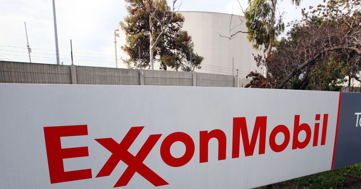 Exxon акции. Эксон ойл. эксон мобил. exxon mobil сотрудники. система эксон мосгорзаказ.