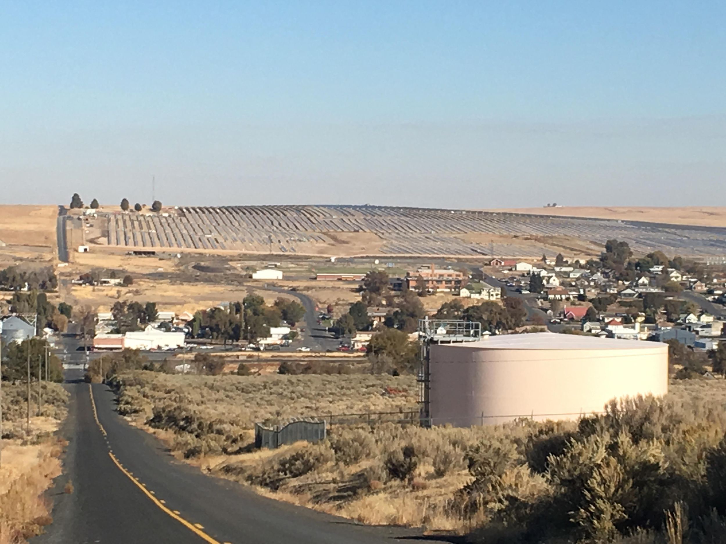 Gov. Jay Inslee to speak at solar farm dedication in Lind The