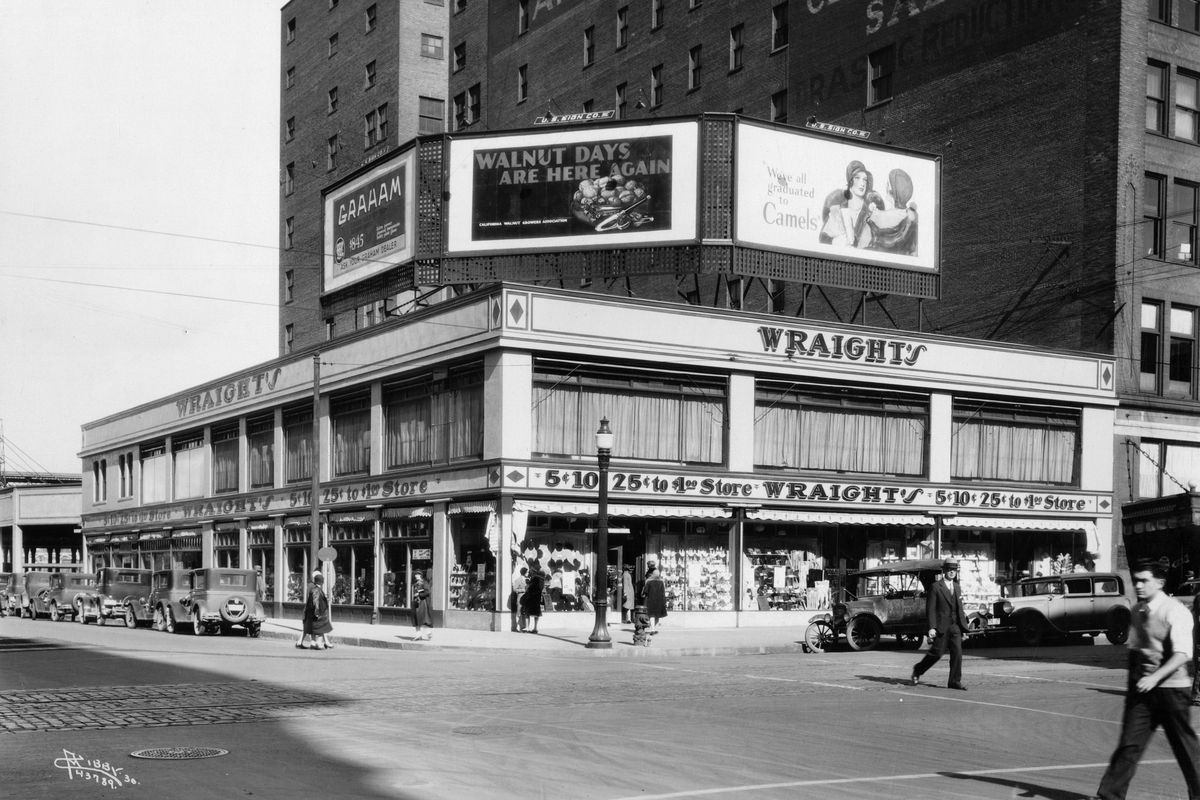 1930: Edward Wraight, formerly with Culbertson’s department store, opened Wraight’s in 1930. It started as a five-and-dime store, though prices ranged up to a dollar.