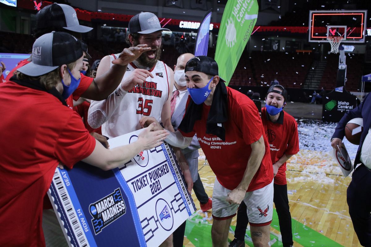 Eastern Washington players celebrate after defeating Montana State in the Big Sky Tournament championship game on March 13 in Boise.  (Courtesy of Brooks Nuanez)
