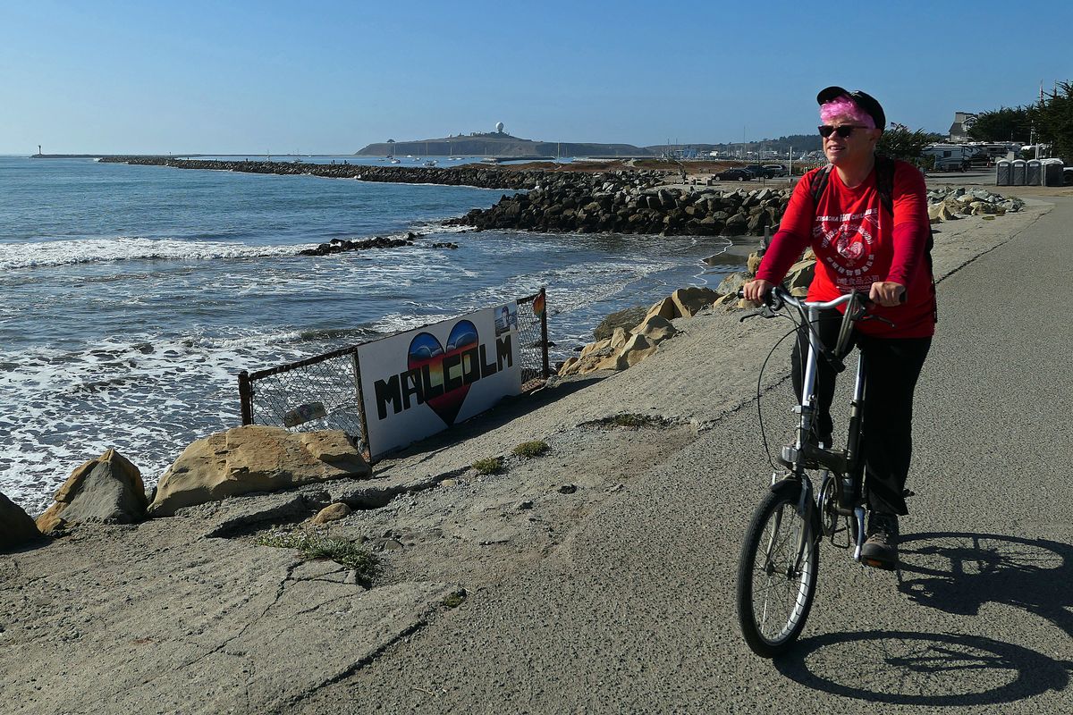 The Coastal Trail offers cyclists access to the coastal communities near Half Moon Bay without having to deal with busy automobile traffic. (John Nelson)
