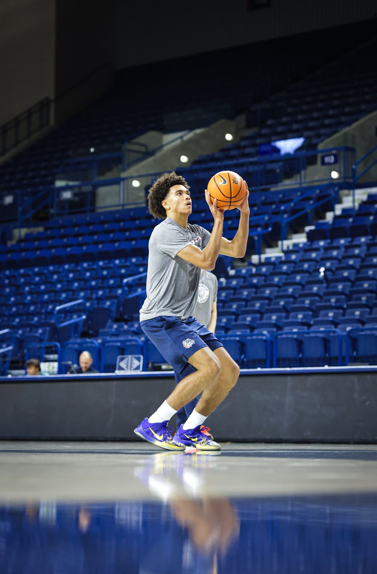 Gonzaga commit Luca Foster, a four-star small forward from Pennsylvania, shoots a free throw during his official visit on Oct. 19.  (Courtesy/Leah Foster)