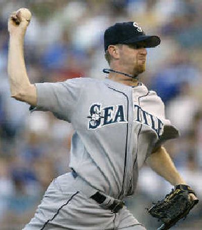 Mariners starting pitcher Ryan Franklin pitches to Kansas City's Mark Teahen.
(Associated Press / The Spokesman-Review)