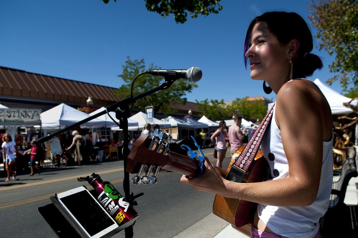 Artists flock to Coeur d’Alene weekend art, food festivals The