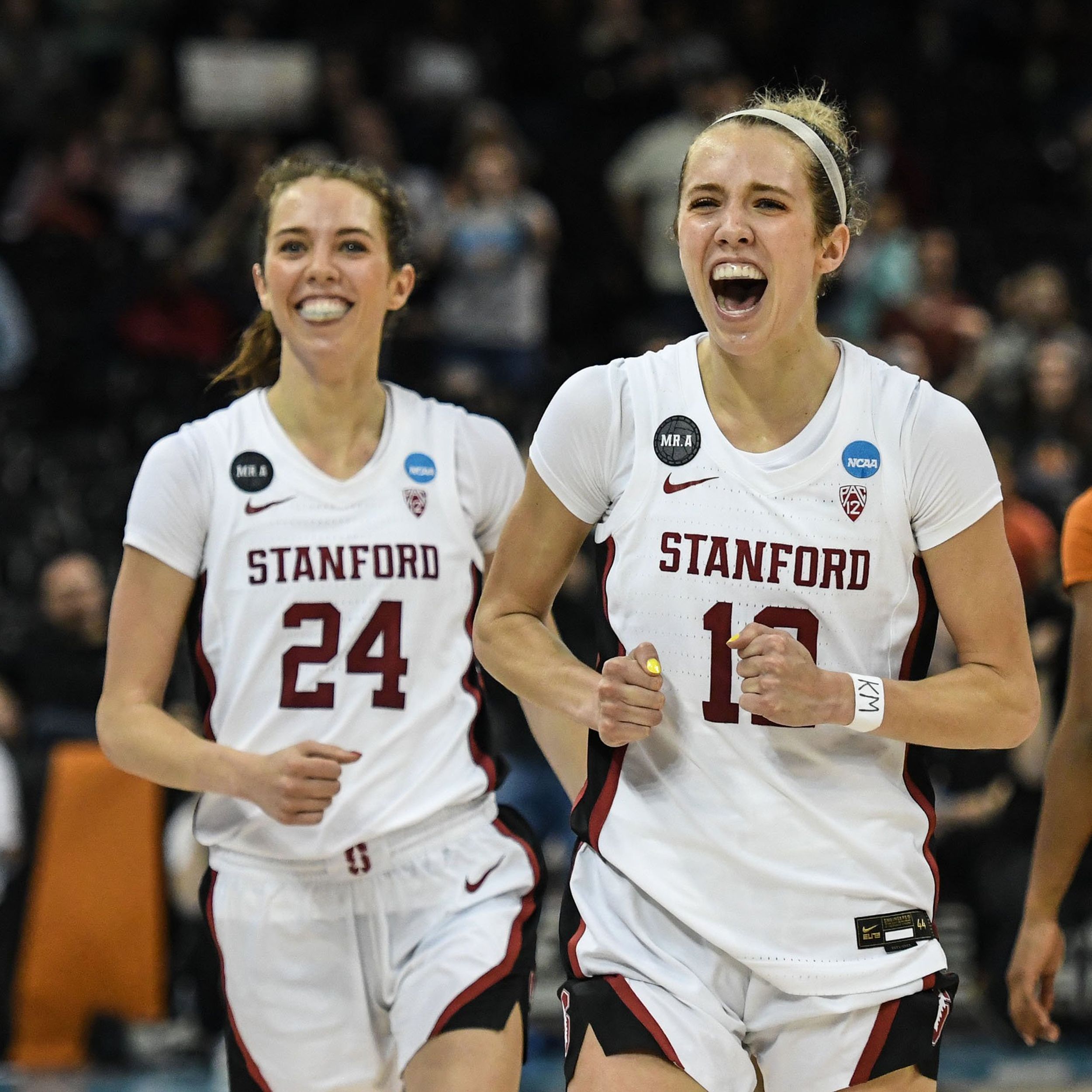 Spokane native Lexie Hull scores 20 points to lead Stanford over Texas and  into Final Four