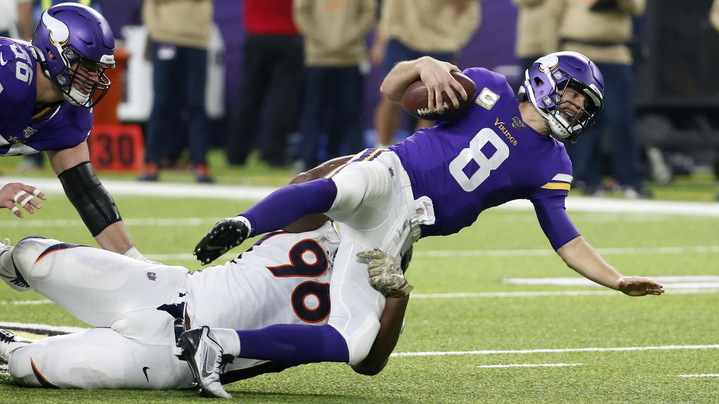 Sunday's NFL: Vikings overcome 20-point halftime deficit to stun Broncos