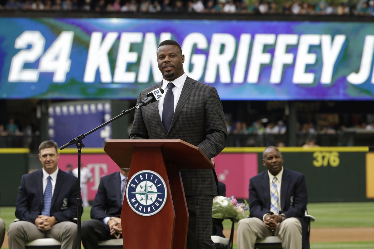 Seattle Mariners Hall-of-Famer Ken Griffey Jr. speaks during a ceremony to retire his number 24, Saturday, Aug. 6, 2016, at Safeco Field in Seattle. (Elaine Thompson / AP)